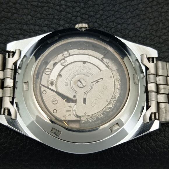 Vintage 1992 Seiko Automatic Mens Silver Watch W/daydate & Green accents - Picture 8 of 10